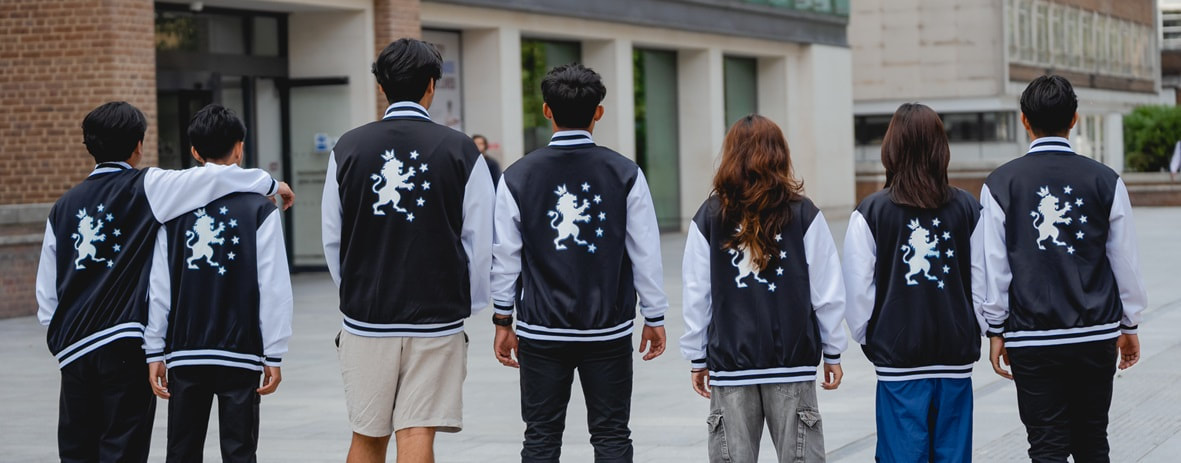Students wearing the London crest